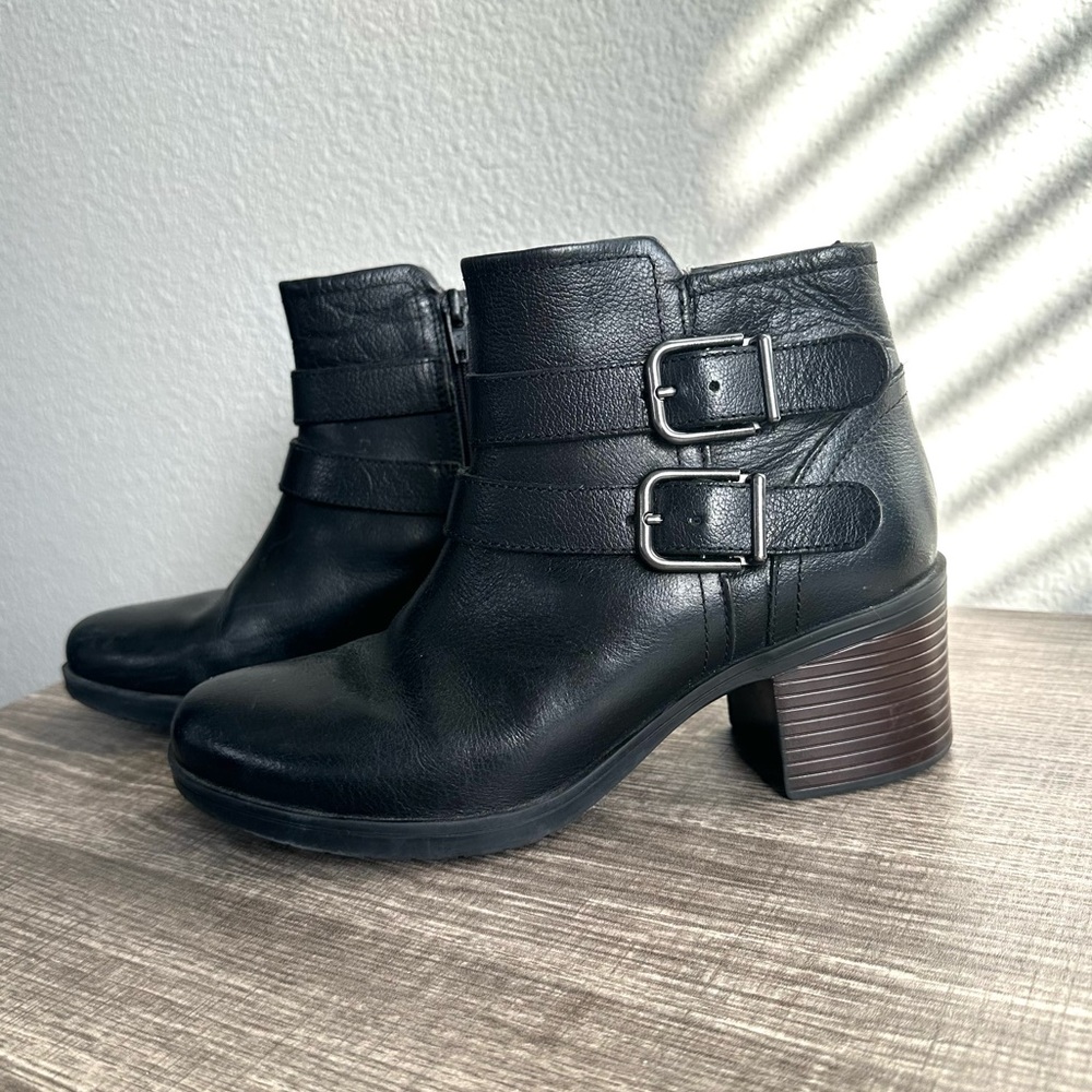 Clarks Black Leather Buckle Ankle Boots With Heel Women’s Size  7